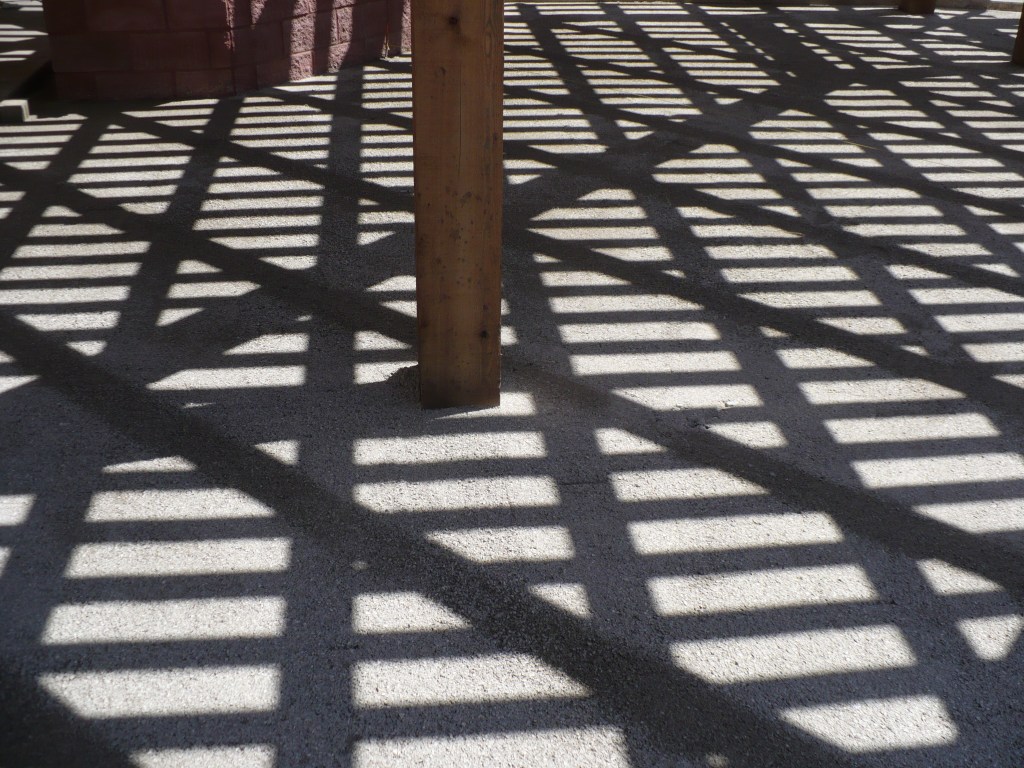 Garden Renovation: Days 21-24 – Laying Brick & Permeable&nbsp;Pavers